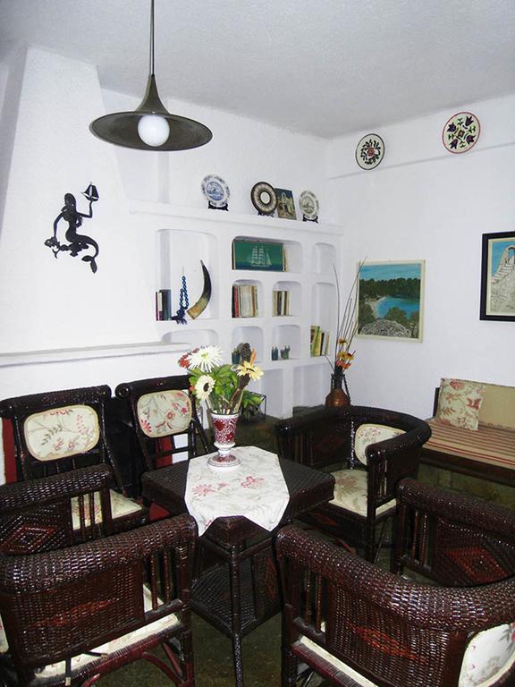 Charming Maisonette โปไลโครโน ภายนอก รูปภาพ